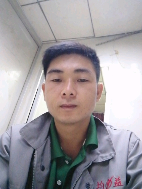 枫叶的第一张照片--青岛相亲服务中心