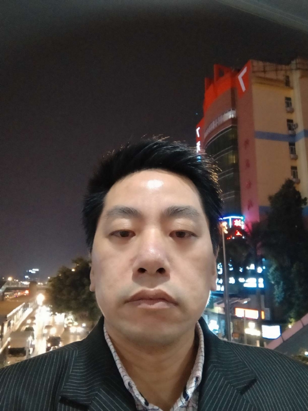寻找真爱的第一张照片--青岛相亲服务中心