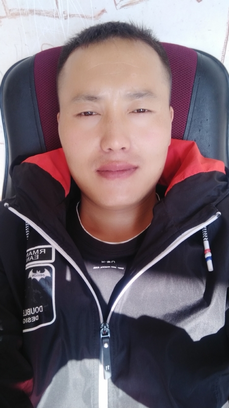 一花一世界的第三张照片--青岛相亲服务中心