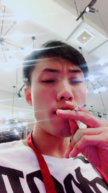乐天的第四张照片--青岛相亲服务中心