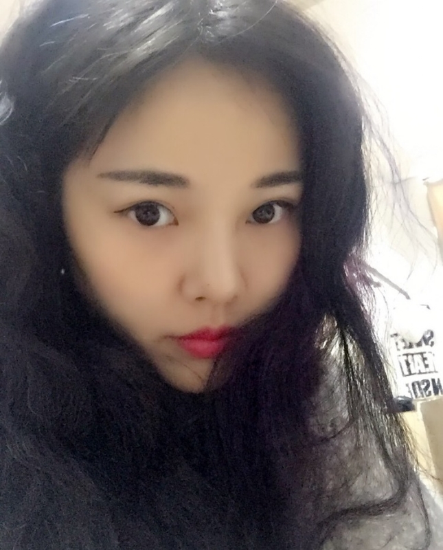 馨馨向荣的第二张照片--青岛相亲服务中心