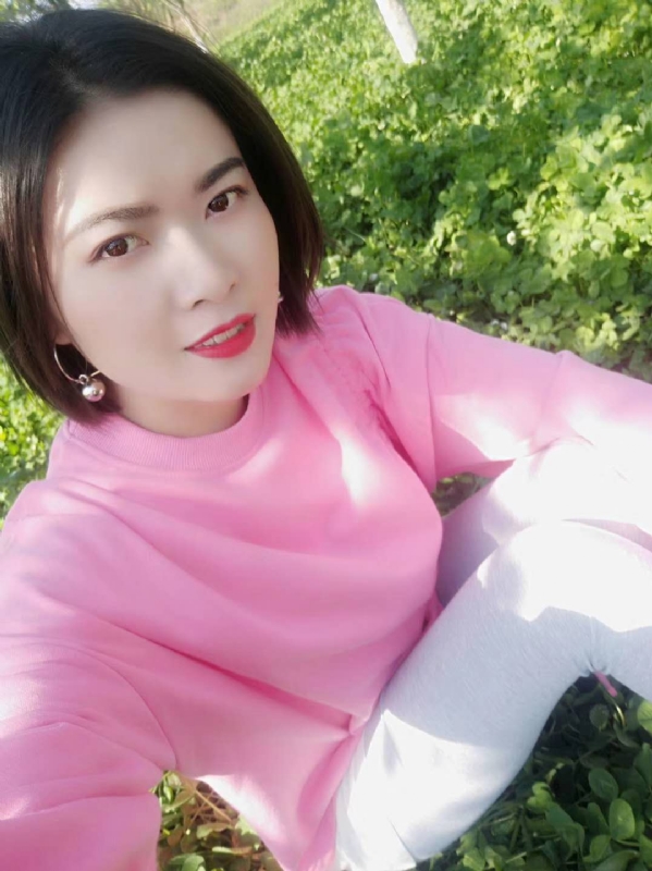 寻找幸福的第一张照片--青岛相亲服务中心