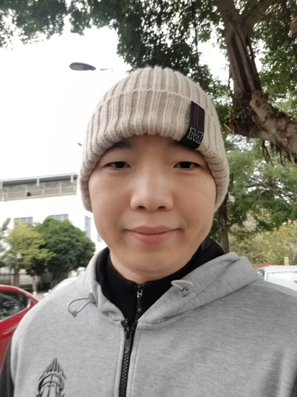 爱笑的老虎的第一张照片--青岛相亲服务中心