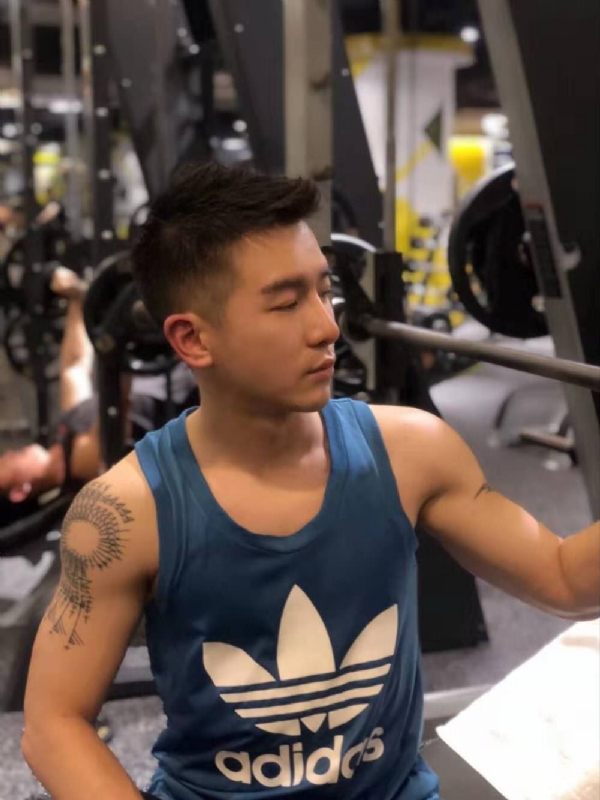 海海的第一张照片--青岛相亲服务中心