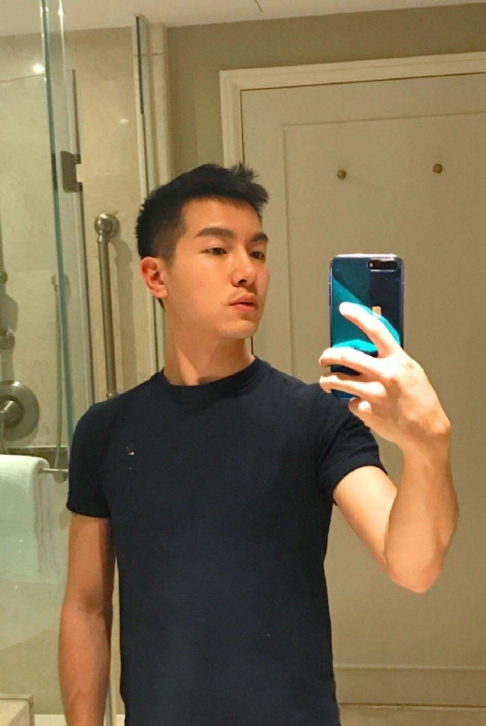 海海的第三张照片--青岛相亲服务中心