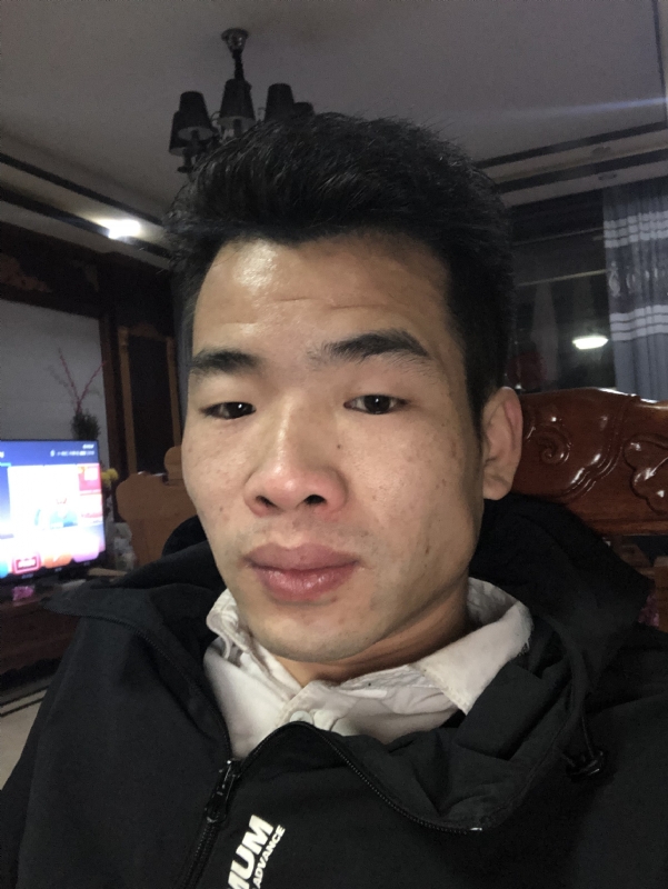 细辉的第一张照片--青岛相亲服务中心