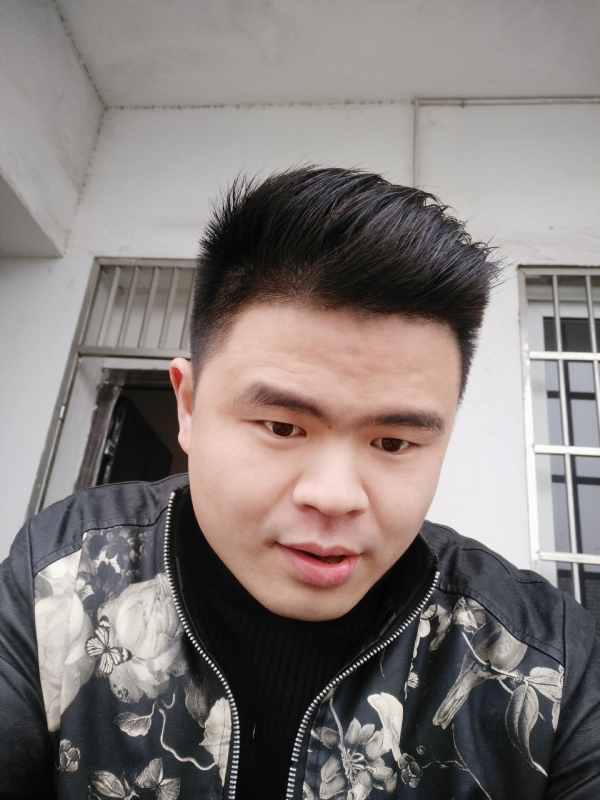 随遇而安的第一张照片--青岛相亲服务中心