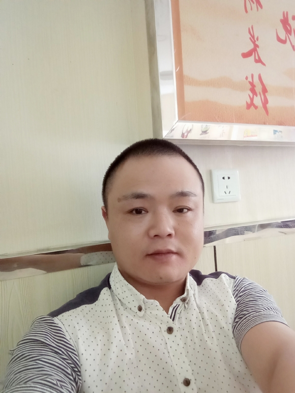 风云淡的第一张照片--青岛相亲服务中心