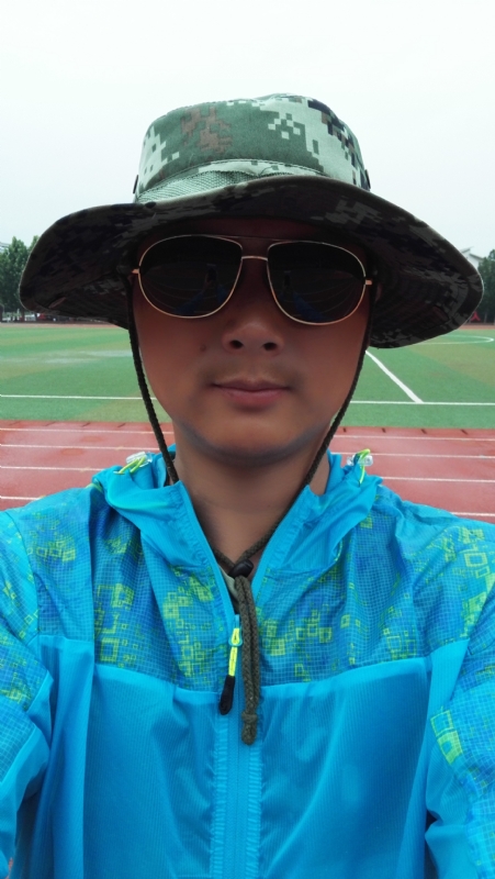 银尘的第一张照片--青岛相亲服务中心