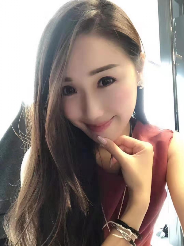 彩蝶的第一张照片--青岛相亲服务中心