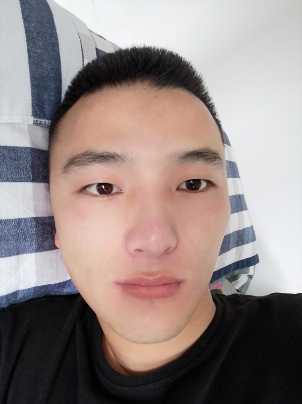 诚信交友的第一张照片--青岛相亲服务中心