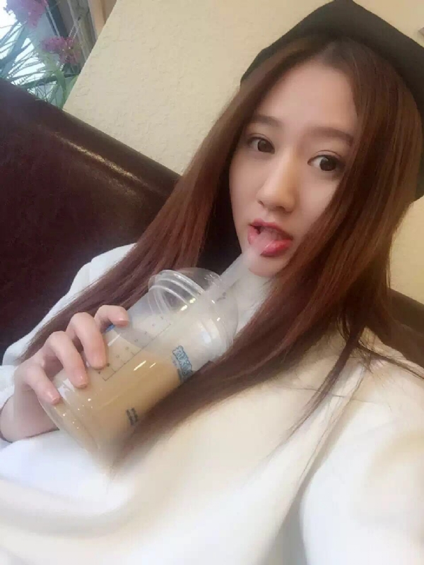 姚瑶的第一张照片--青岛相亲服务中心
