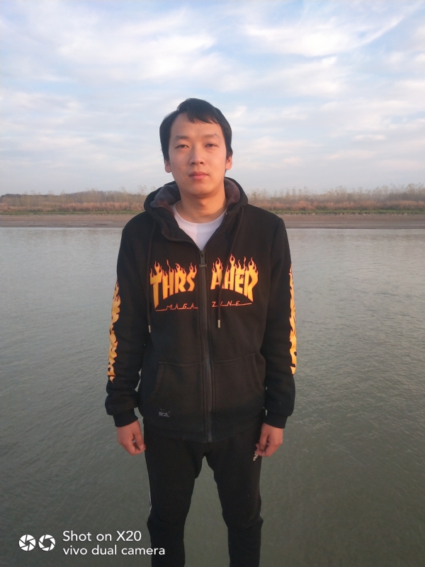 一往情深的第一张照片--青岛相亲服务中心
