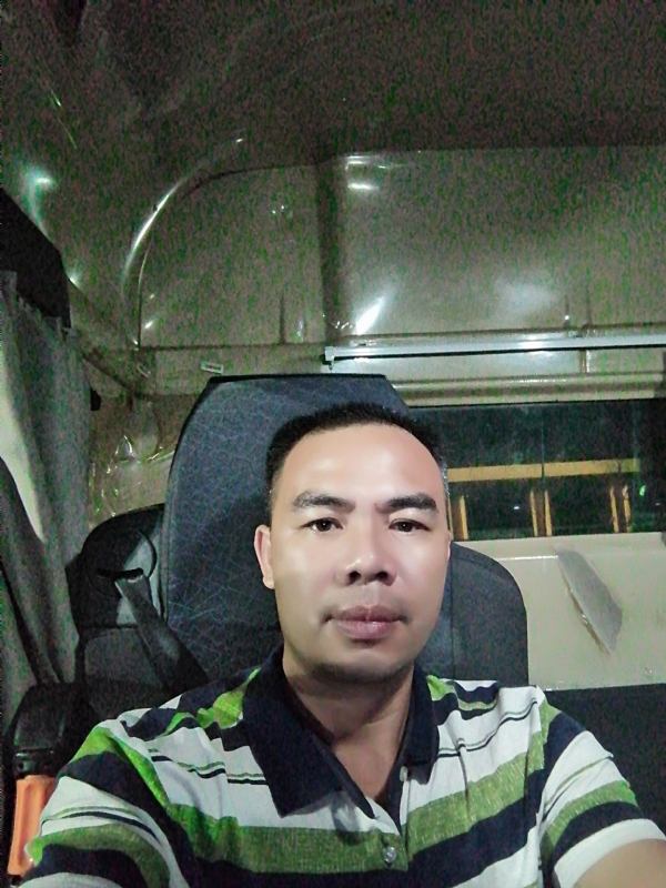 疯一般的爱恋的第一张照片--青岛相亲服务中心