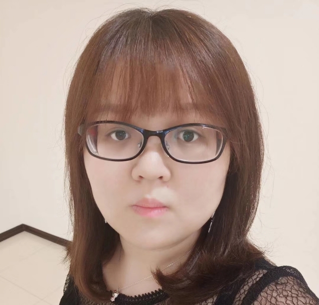 lily的第一张照片--青岛相亲服务中心