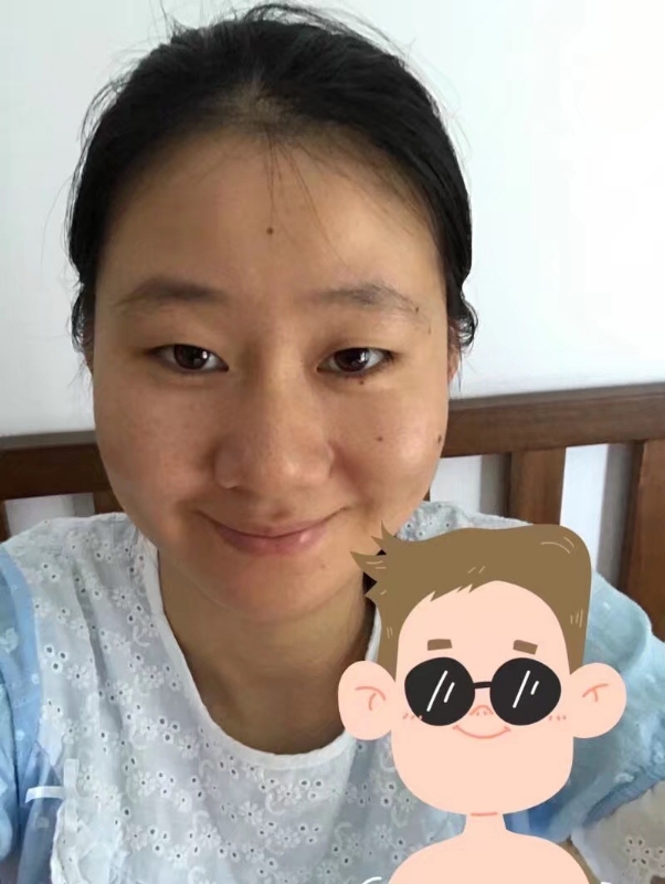 丽丽的第一张照片--青岛相亲服务中心