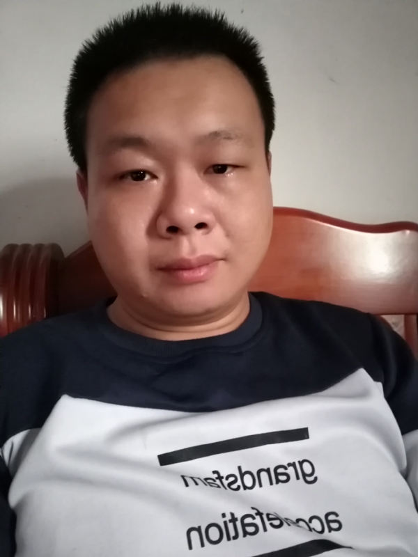 飞的第一张照片--青岛相亲服务中心