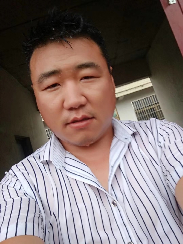 江湖中人的第一张照片--青岛相亲服务中心