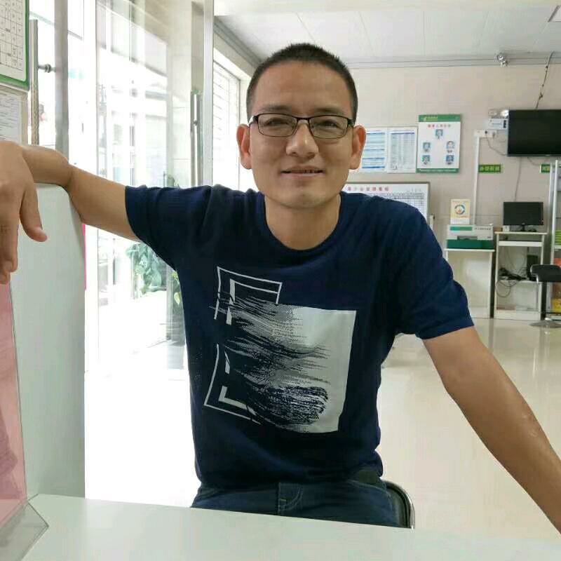 人生就像高尔夫的第二张照片--青岛相亲服务中心