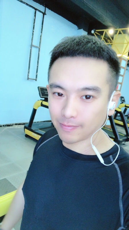 紫色天蝎的第一张照片--青岛相亲服务中心
