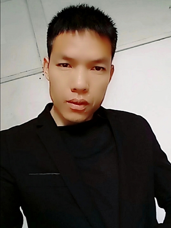 小夜曲的第三张照片--青岛相亲服务中心
