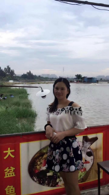 莹莹的第一张照片--青岛相亲服务中心