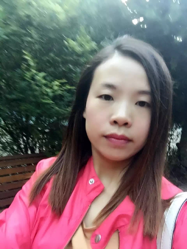 褪色的回忆的第一张照片--青岛相亲服务中心