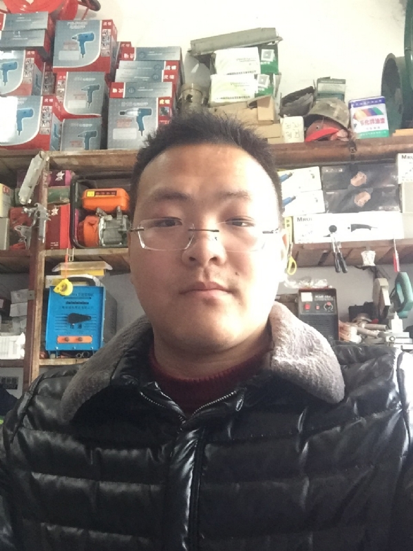 鼎福的第二张照片--青岛相亲服务中心
