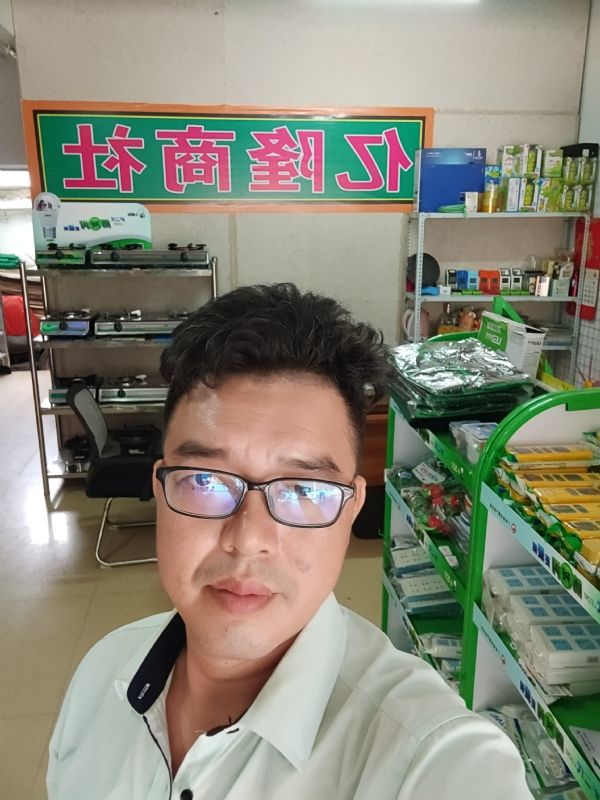 亿隆的第二张照片--青岛相亲服务中心