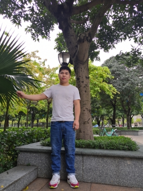小欧的第二张照片--青岛相亲服务中心