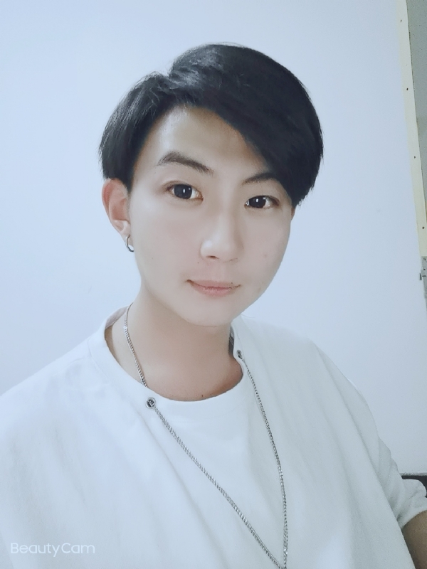 漠然的第七张照片--青岛相亲服务中心