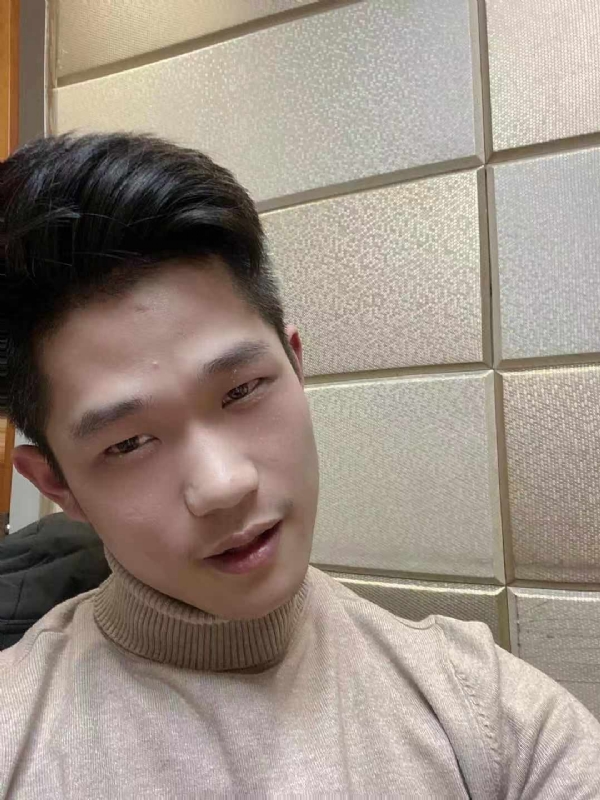 南墙的第一张照片--青岛相亲服务中心