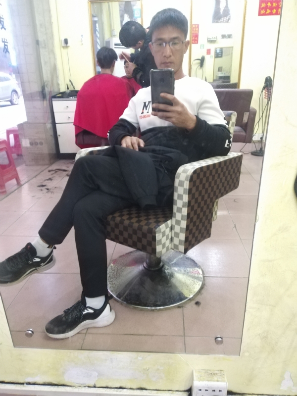 hushuai的第一张照片--青岛相亲服务中心
