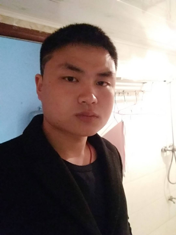 康康一下的第一张照片--青岛相亲服务中心