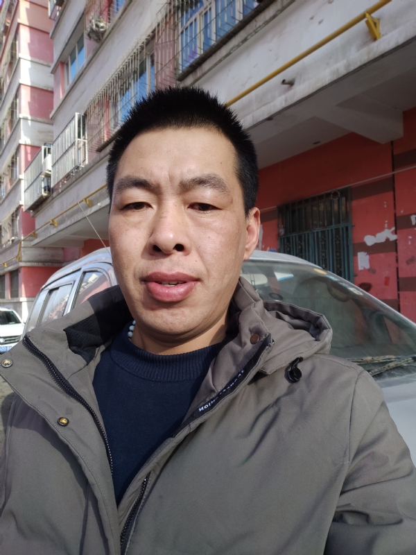 华哥的第一张照片--青岛相亲服务中心