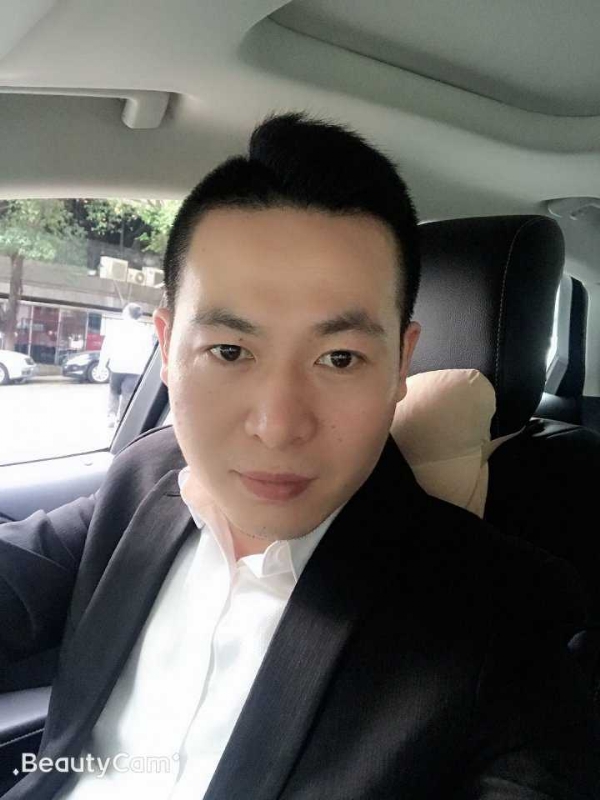 看海的第一张照片--青岛相亲服务中心