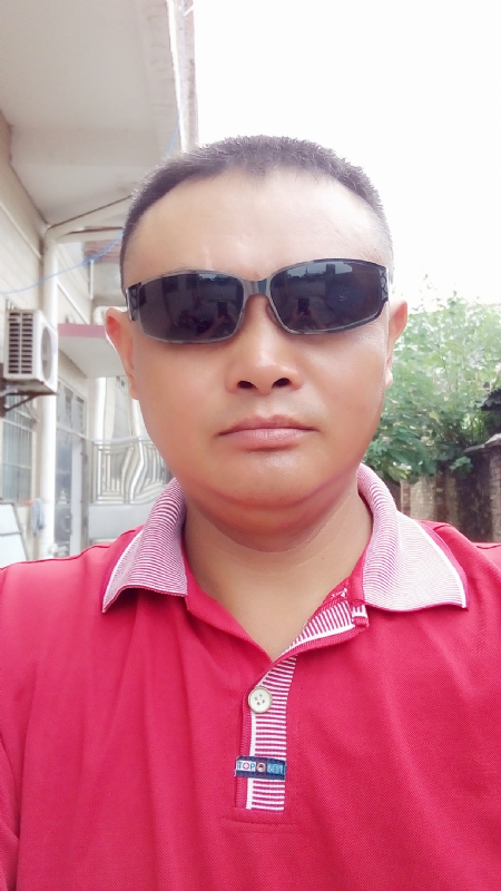 肉眼凡胎的第一张照片--青岛相亲服务中心