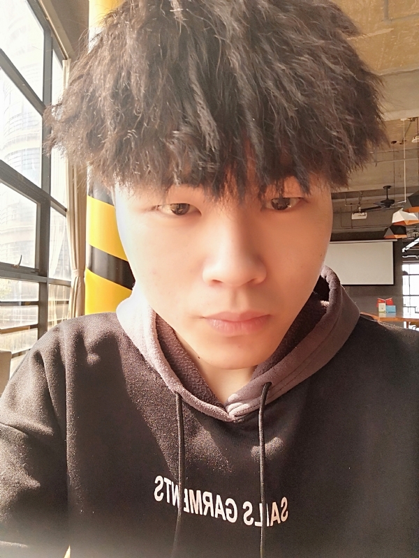 阿荡的第一张照片--青岛相亲服务中心