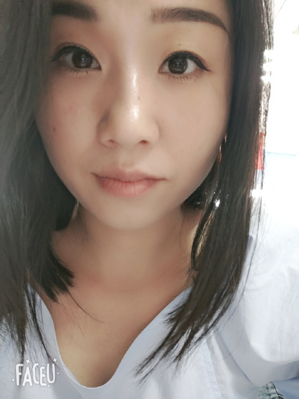 安然自若的第一张照片--青岛相亲服务中心