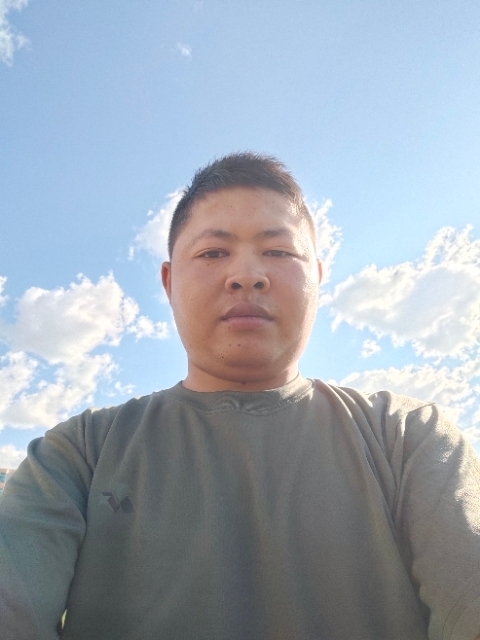 小马的第一张照片--青岛相亲服务中心