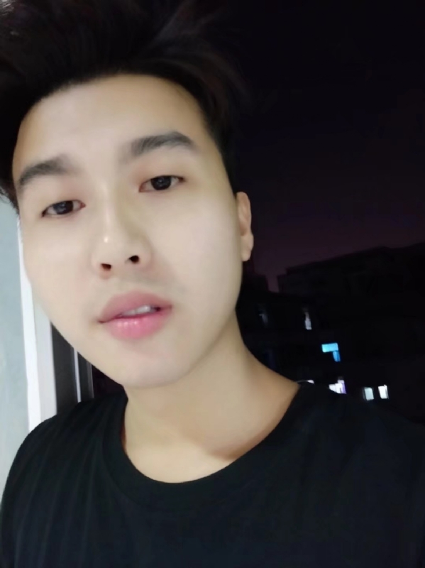 皮特王的第二张照片--青岛相亲服务中心