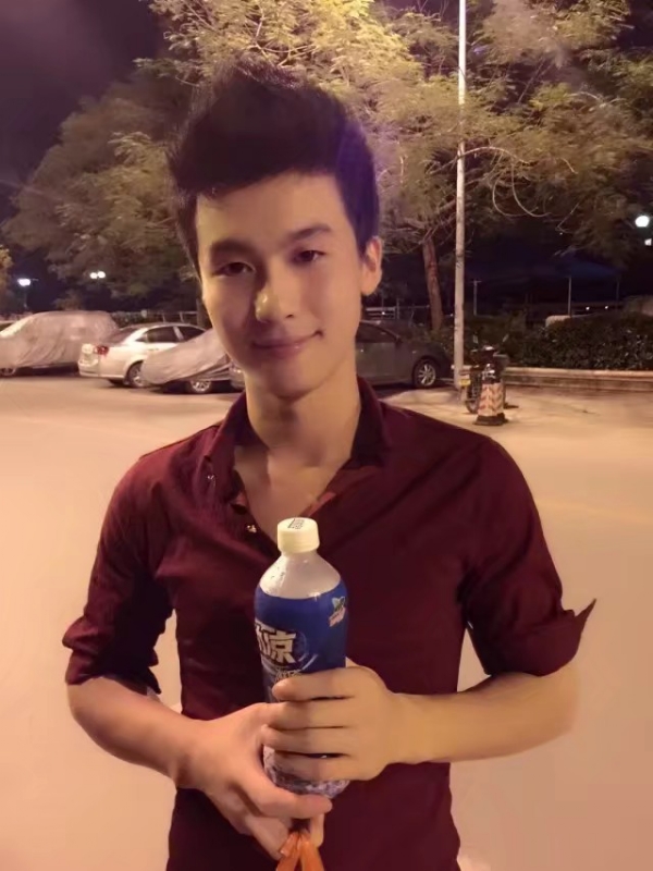 皮特王的第三张照片--青岛相亲服务中心