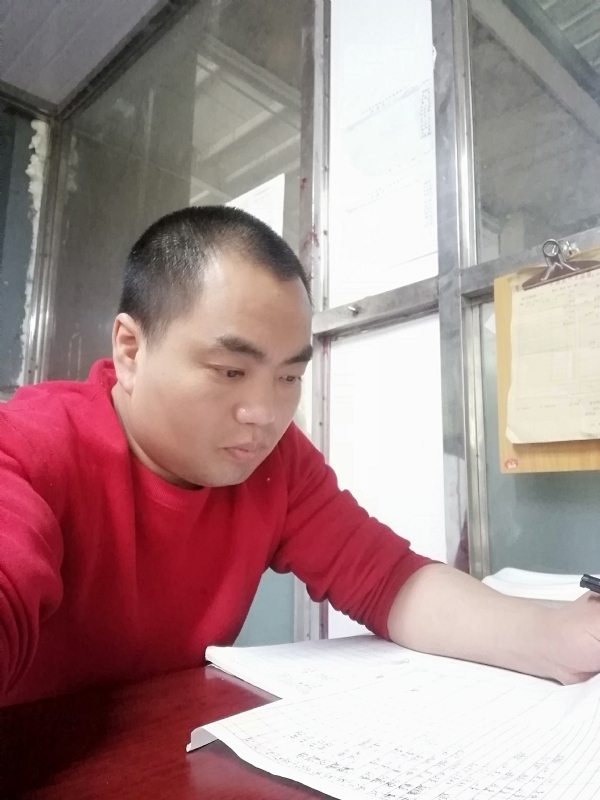 小吴的第一张照片--青岛相亲服务中心