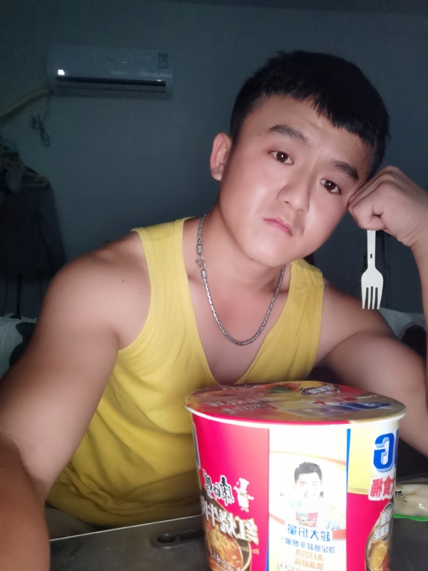 飞飞的第二张照片--青岛相亲服务中心