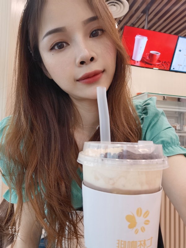 丽丽子的第一张照片--青岛相亲服务中心