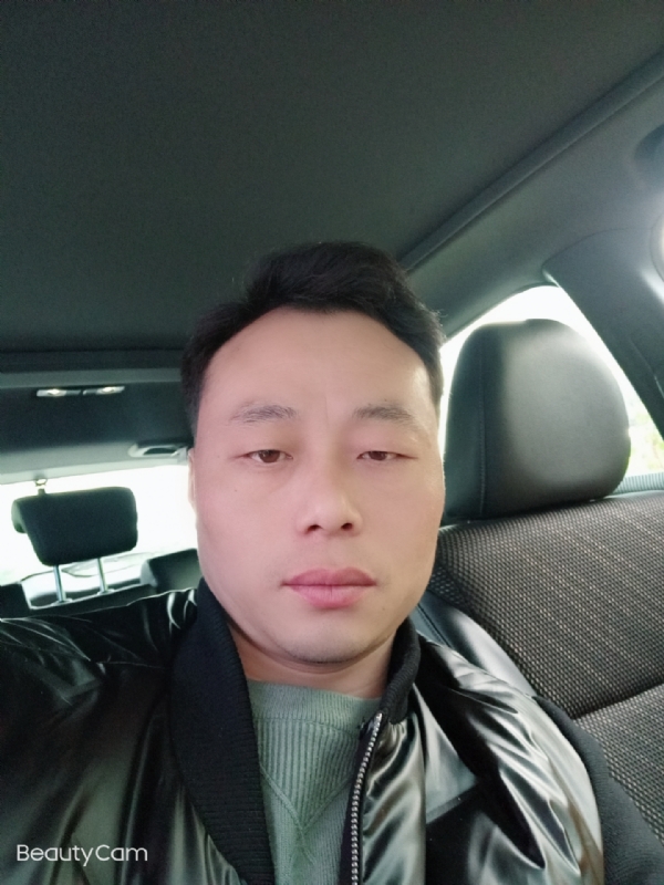 放飞的羊的第二张照片--青岛相亲服务中心