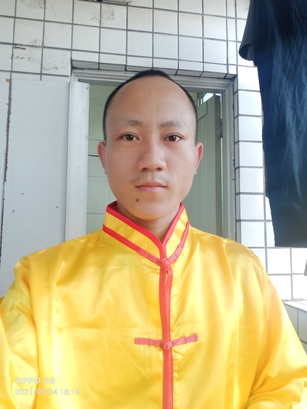 宋福军的第一张照片--青岛相亲服务中心