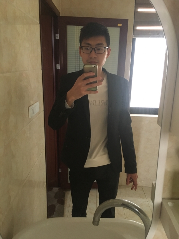一生何求的第一张照片--青岛相亲服务中心