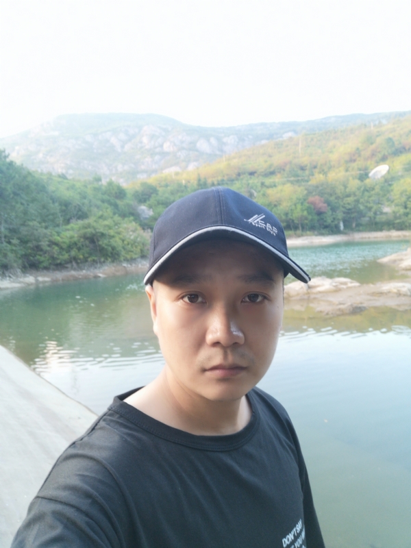 夜晚的第一张照片--青岛相亲服务中心