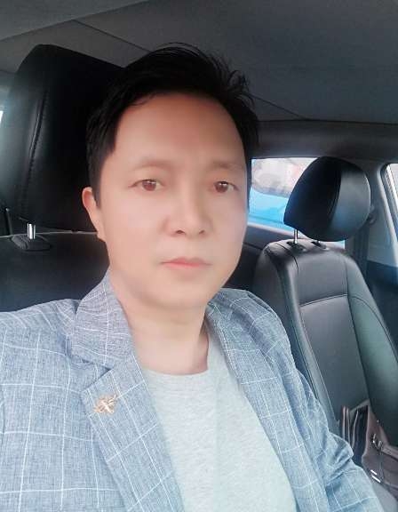 深蓝的第一张照片--青岛相亲服务中心